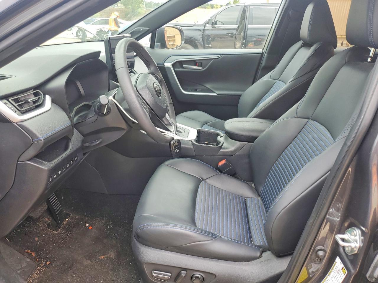 2024 Toyota Rav4 Hybrid Xse - zdjęcie 7