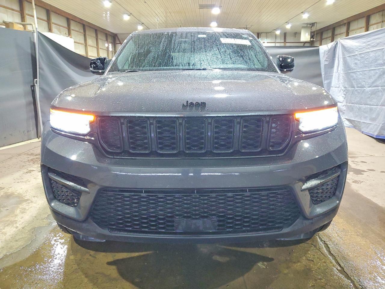 2024 Jeep Grand Cherokee Laredo - zdjęcie 5