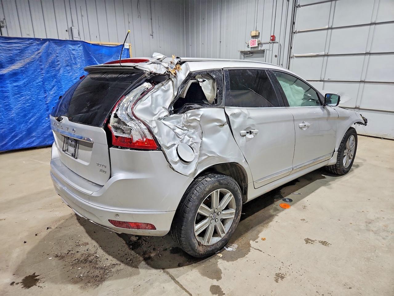 2016 Volvo Xc60 T6 Premier - zdjęcie 3