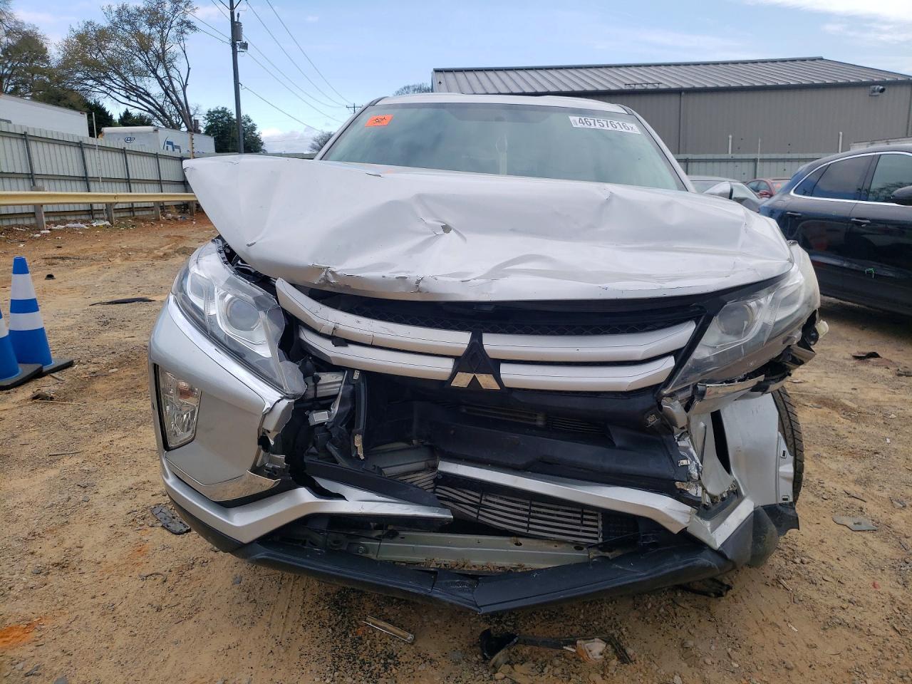 2019 Mitsubishi Eclipse Cross Es - zdjęcie 5