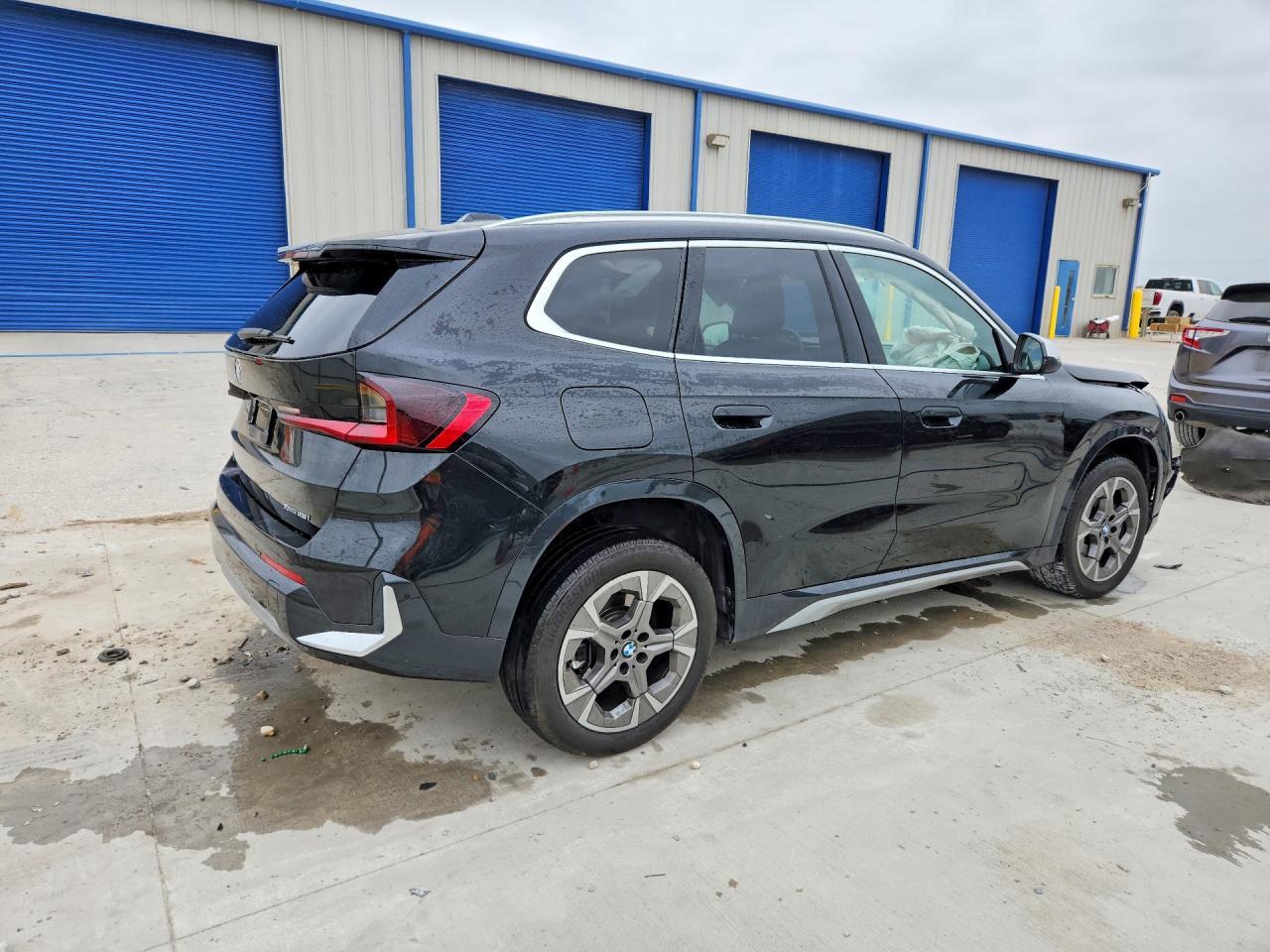 2024 BMW X1 xDrive28I - zdjęcie 3