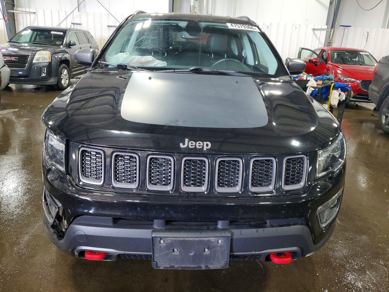 2019 Jeep Compass Trailhawk - zdjęcie 5