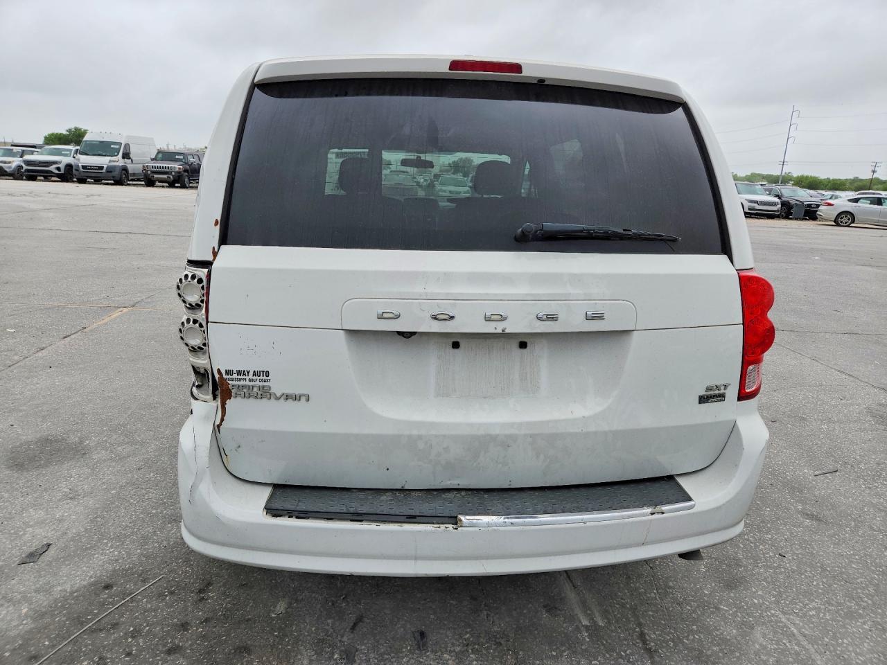 2014 Dodge Grand Caravan Sxt - zdjęcie 6