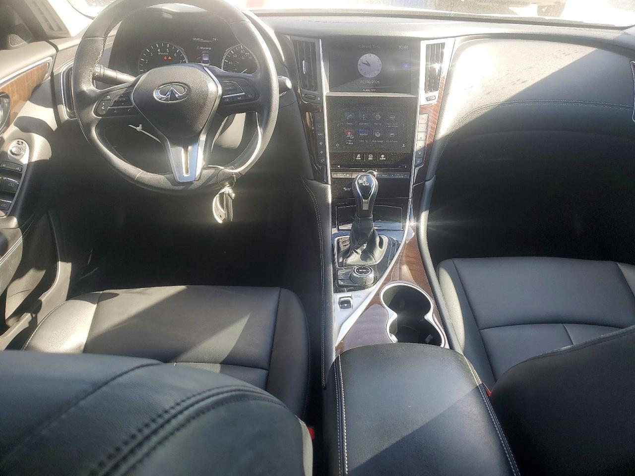 2018 Infiniti Q50 3.0T Luxe - zdjęcie 8