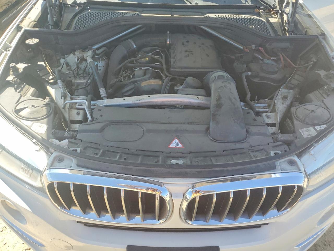 2014 BMW X5 Sdrive35I - zdjęcie 11