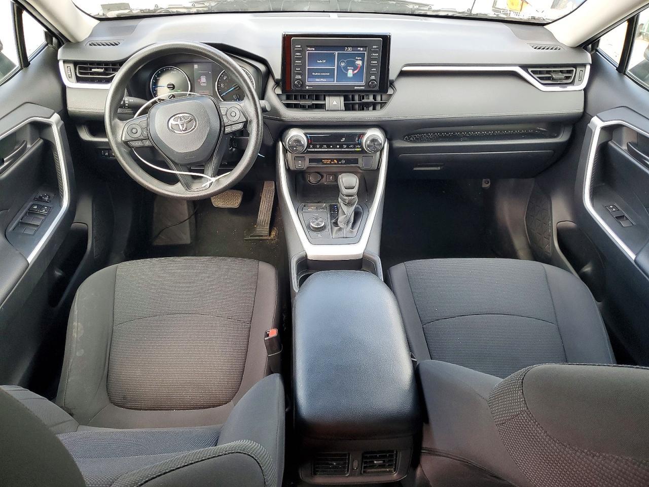 2020 Toyota Rav4 Hybrid Le - zdjęcie 8