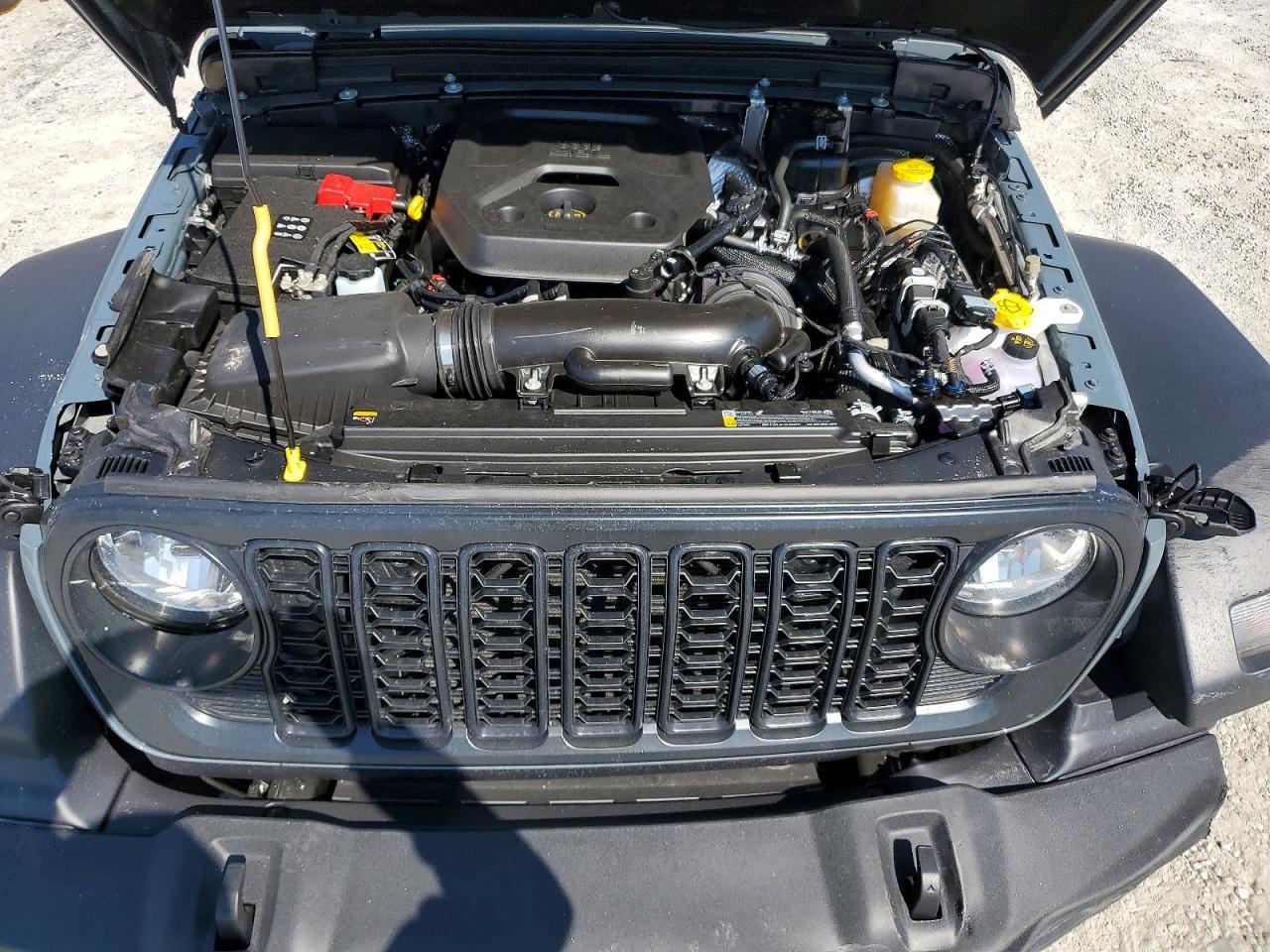 2026 Jeep Wrangler Sport - zdjęcie 11