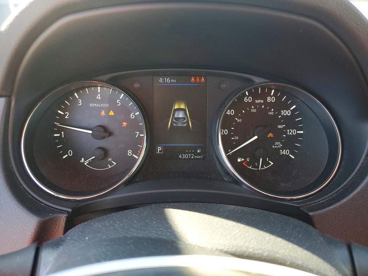 2021 Nissan Rogue Sport S - zdjęcie 9