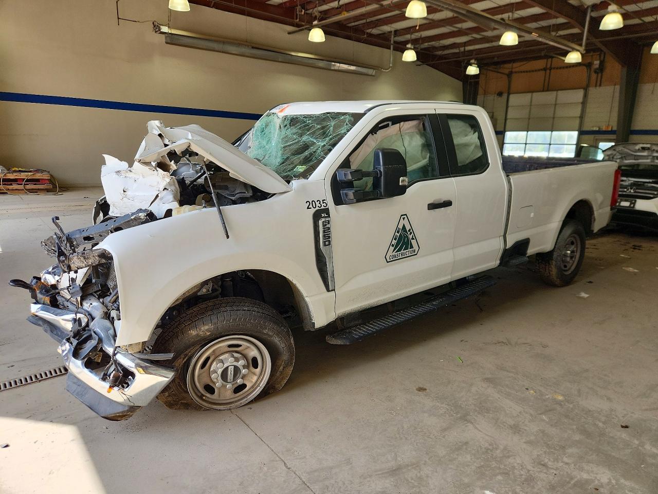 2023 Ford F250 Super Duty - zdjęcie 7