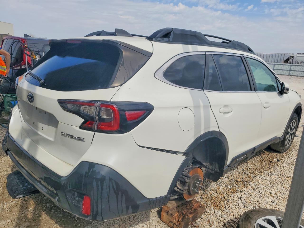 2021 Subaru Outback Premium - zdjęcie 3