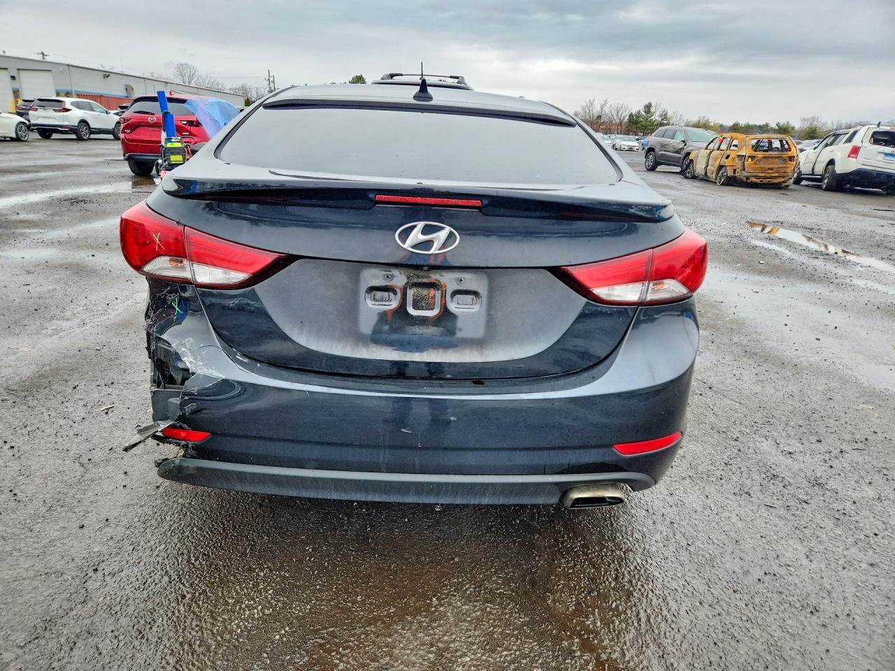 2016 Hyundai Elantra Sport - zdjęcie 6