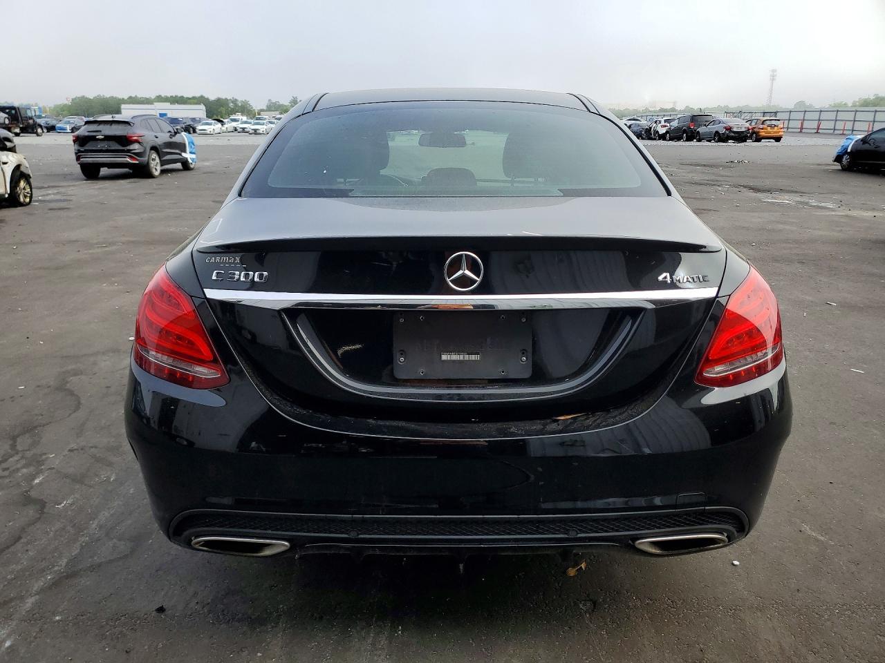 2016 Mercedes-Benz C 300 4Matic - zdjęcie 6