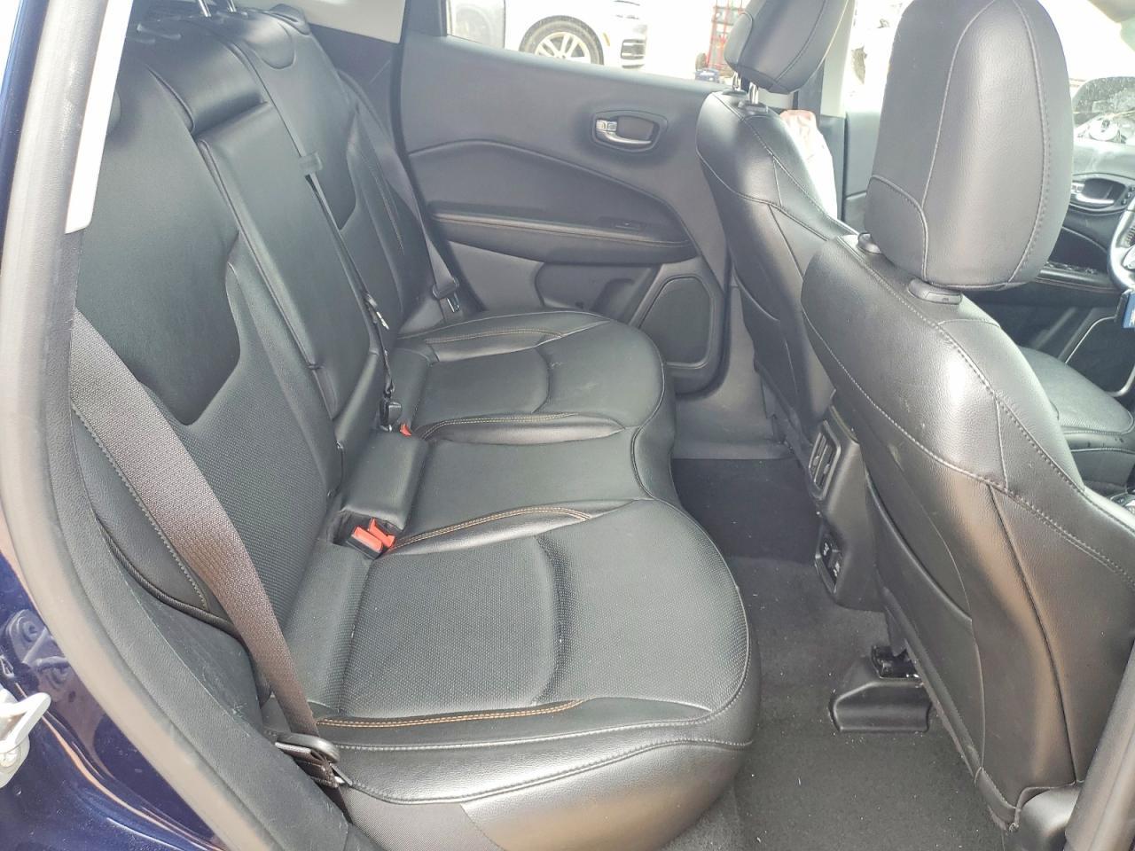 2021 Jeep Compass Limited - zdjęcie 11