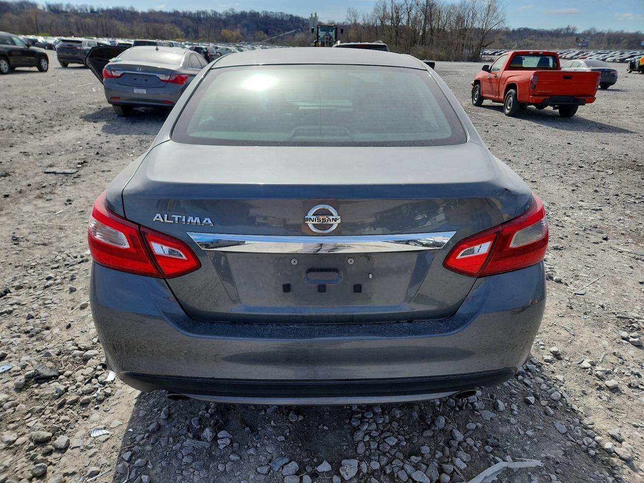 2016 Nissan Altima 2.5 S - zdjęcie 6