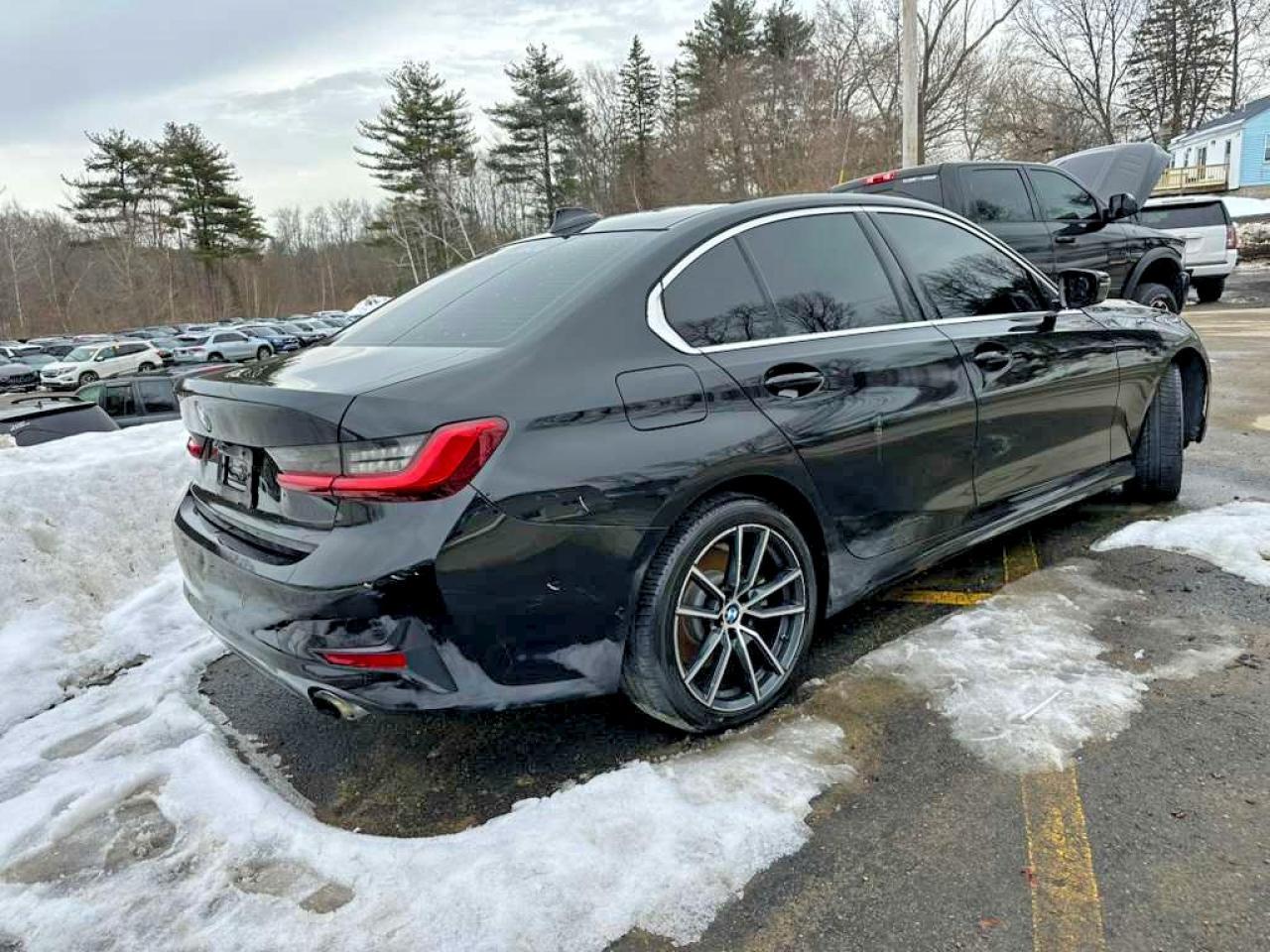 BMW Seria 3 - zdjęcie 3
