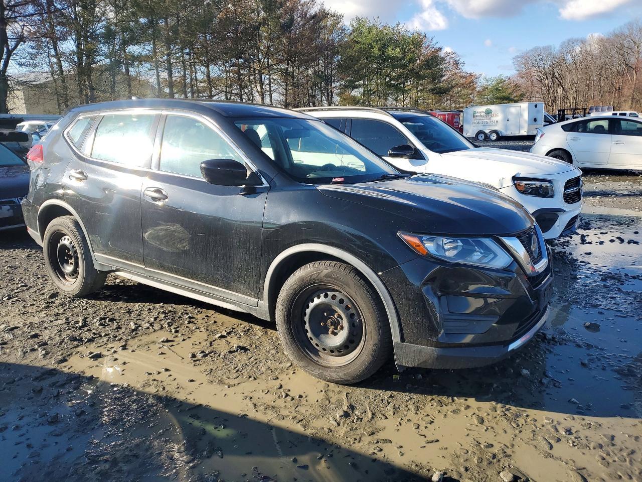 2018 Nissan Rogue S - zdjęcie 4