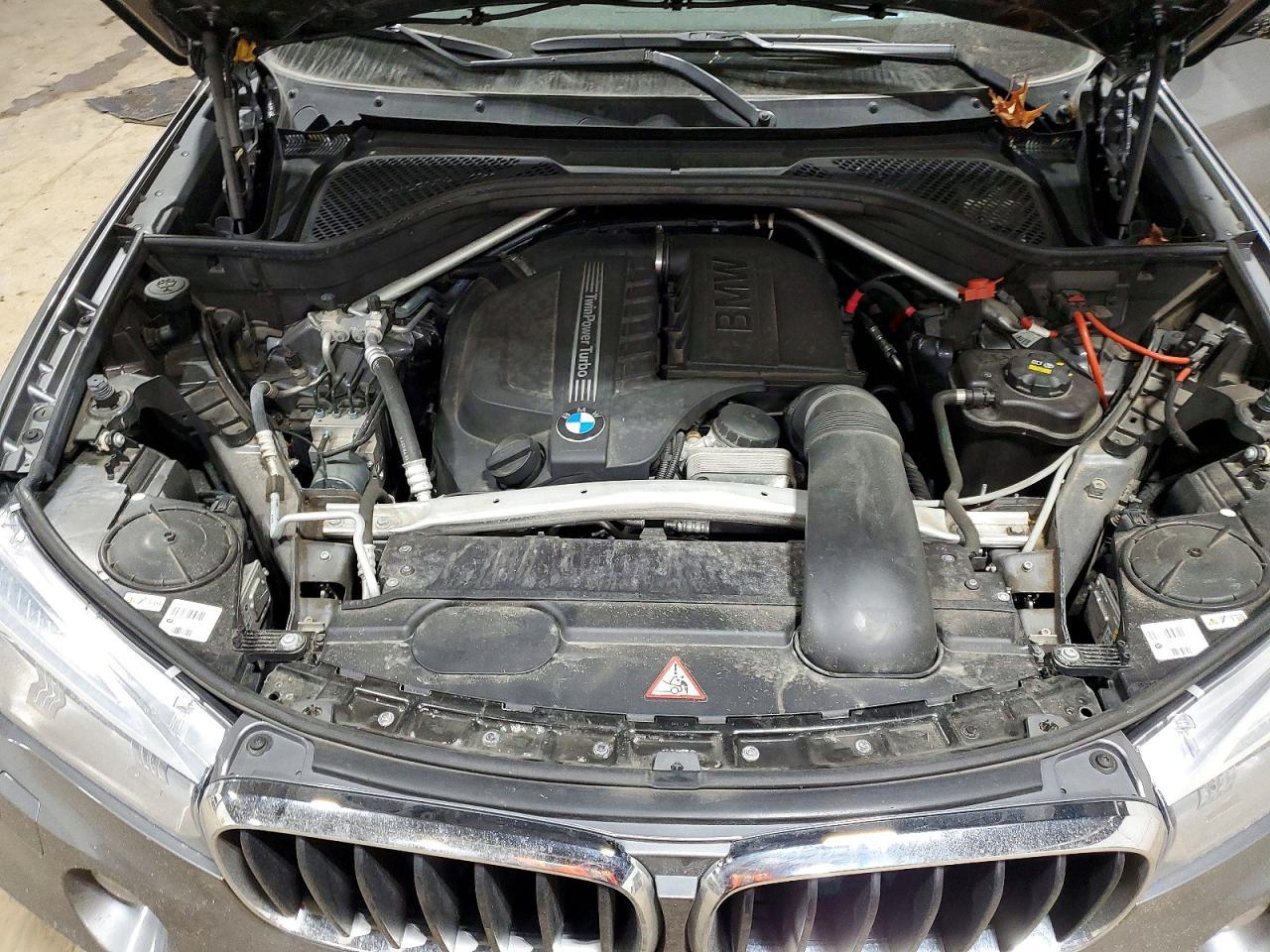 2015 BMW X5 xDrive35I - zdjęcie 12