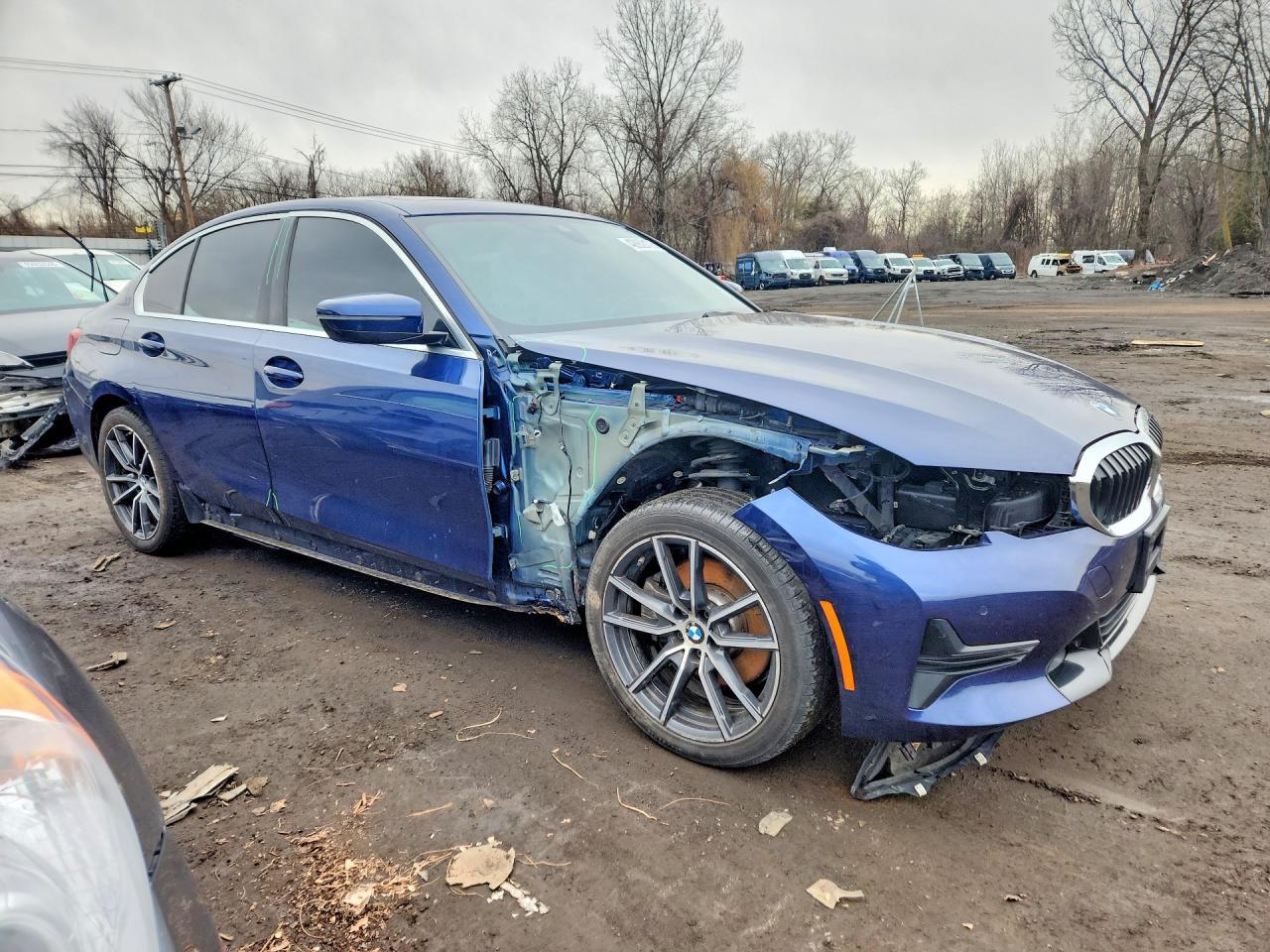 2019 BMW 330Xi - zdjęcie 4