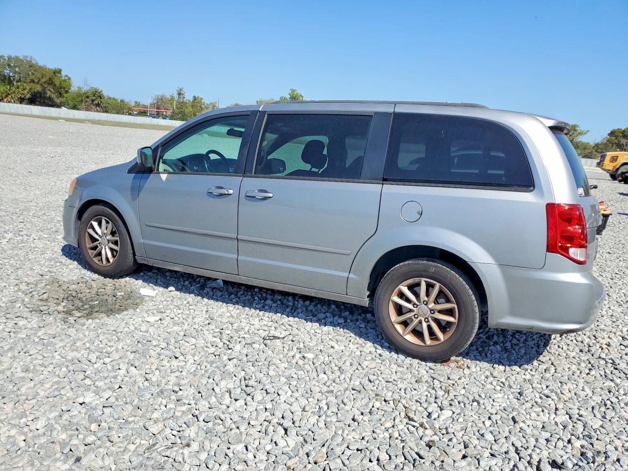 2013 Dodge Grand Caravan Sxt - zdjęcie 2