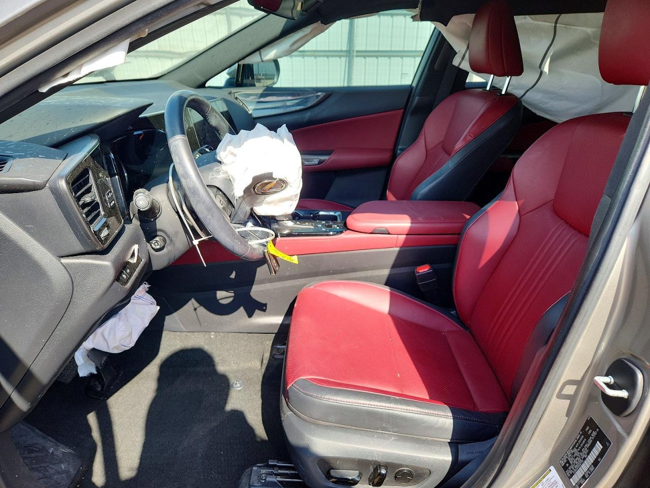 2024 Lexus Nx - zdjęcie 7