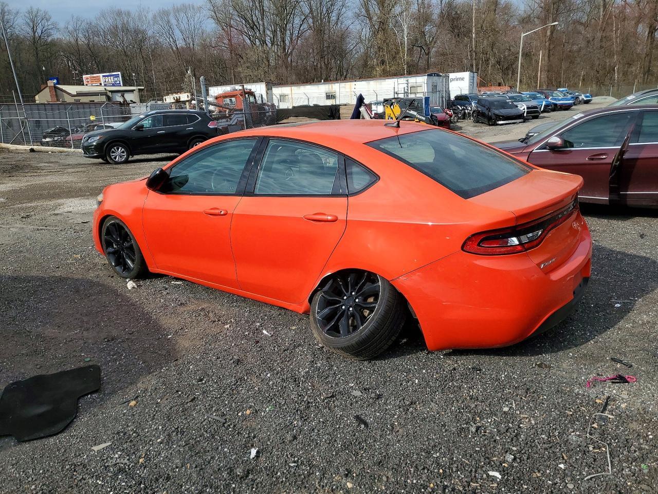 2016 Dodge Dart Sxt Sport - zdjęcie 2