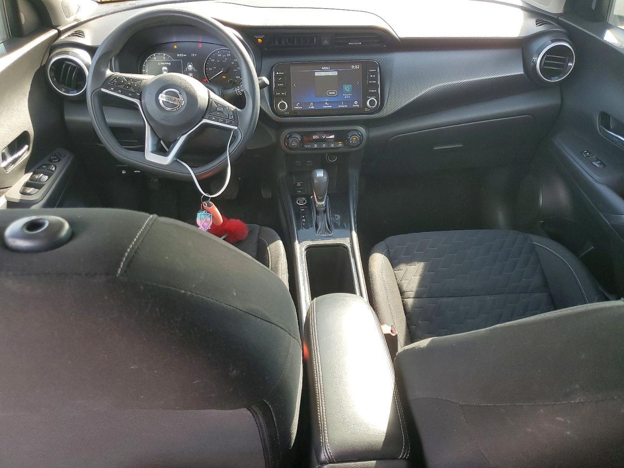 2021 Nissan Kicks Sv - zdjęcie 8