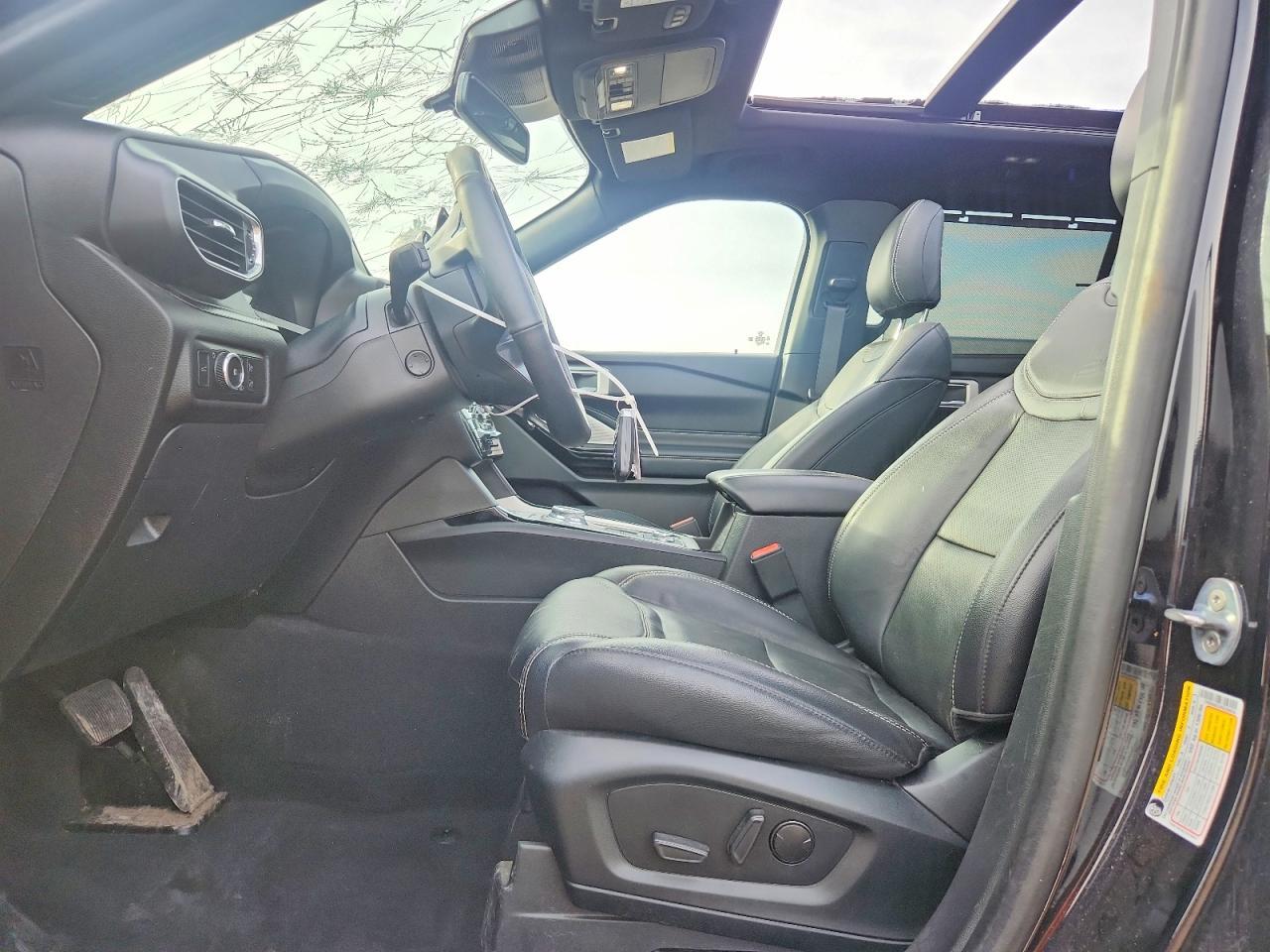 2023 Ford Explorer St - zdjęcie 7