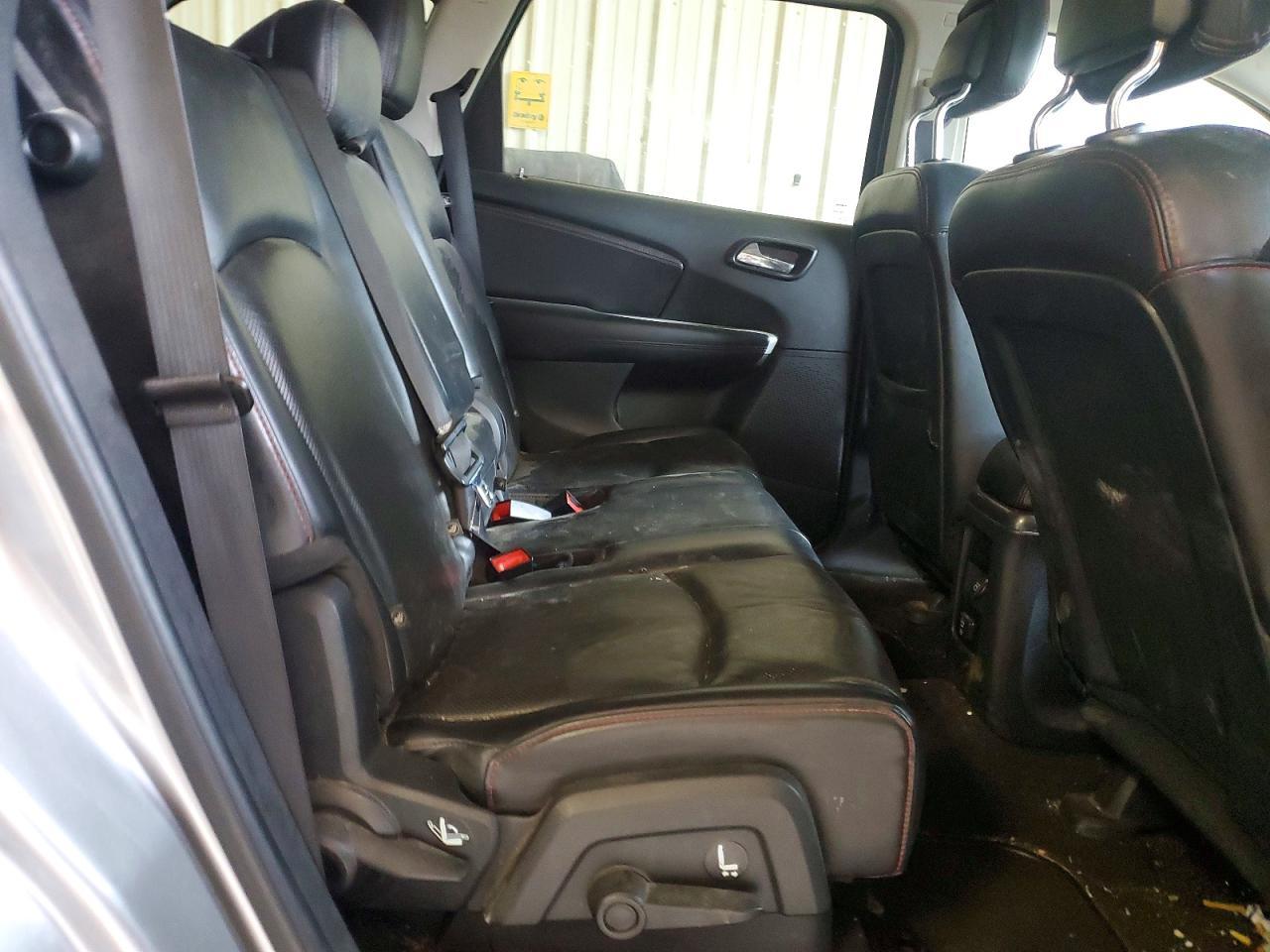 2016 Dodge Journey R - zdjęcie 11