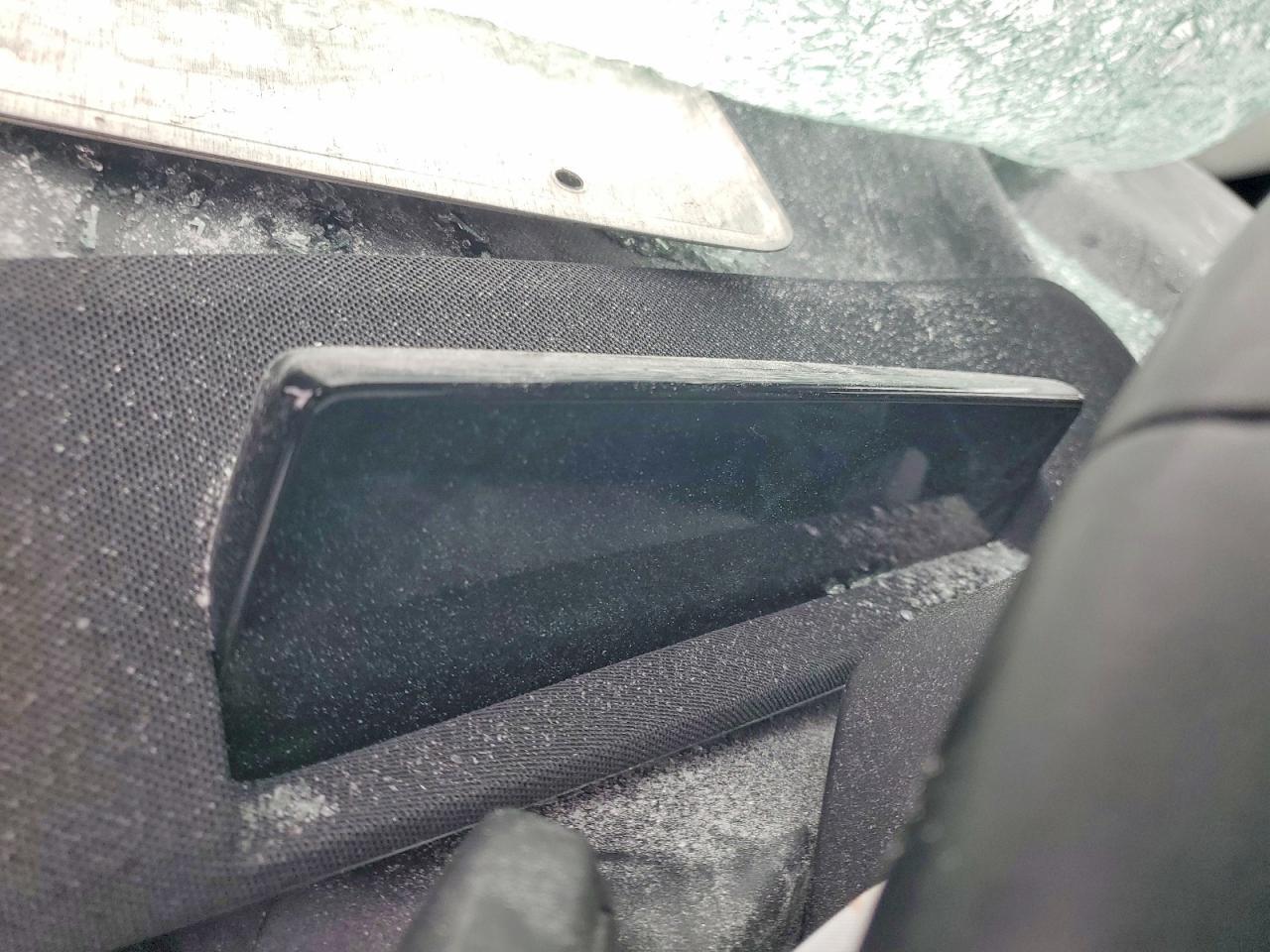 2022 Ford Mustang Mach-E Select - zdjęcie 9