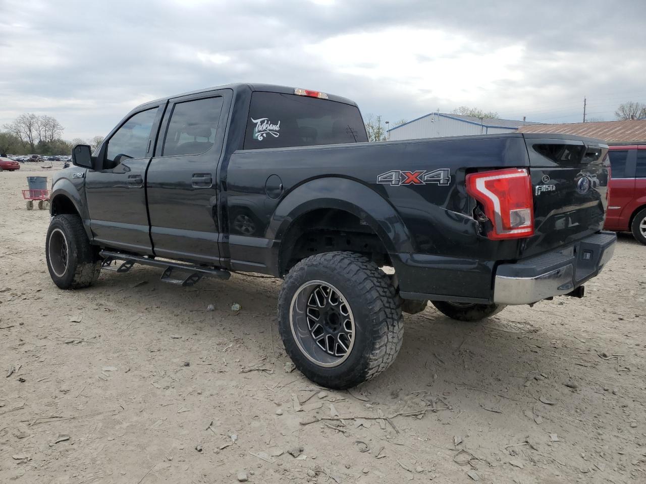2016 Ford F150 Supercrew - zdjęcie 2