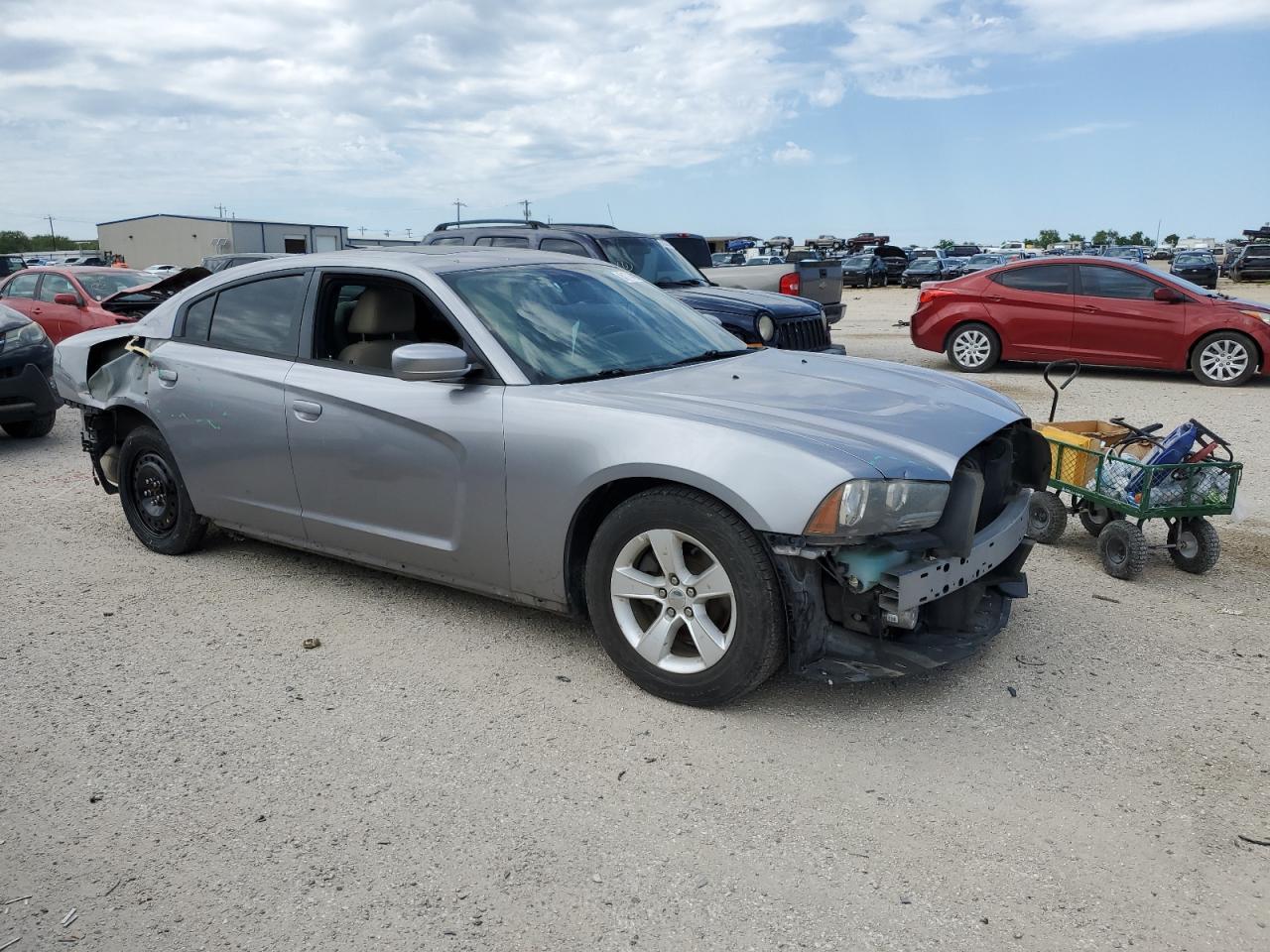 2013 Dodge Charger Sxt - zdjęcie 4