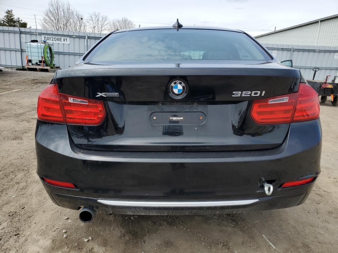 2013 BMW 320 I xDrive - zdjęcie 11