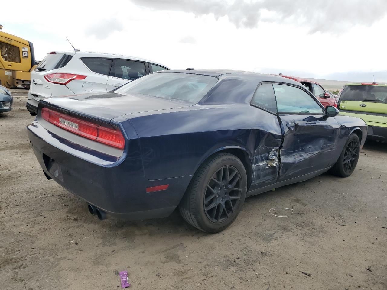 2014 Dodge Challenger Sxt - zdjęcie 3