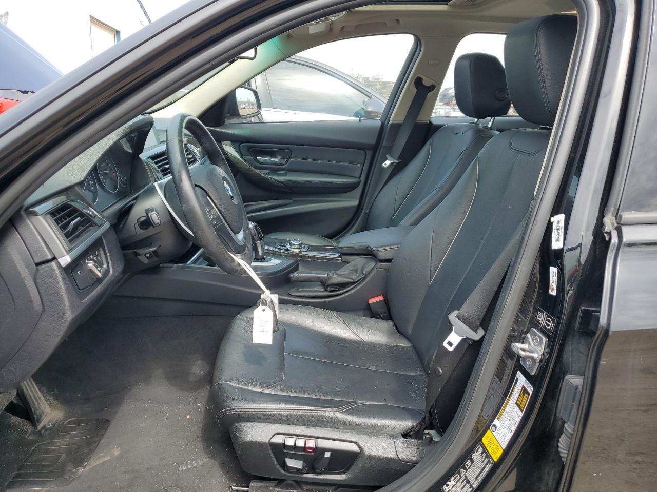2013 BMW 320 I xDrive - zdjęcie 13