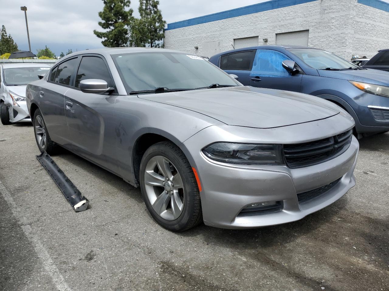 2016 Dodge Charger Sxt - zdjęcie 4