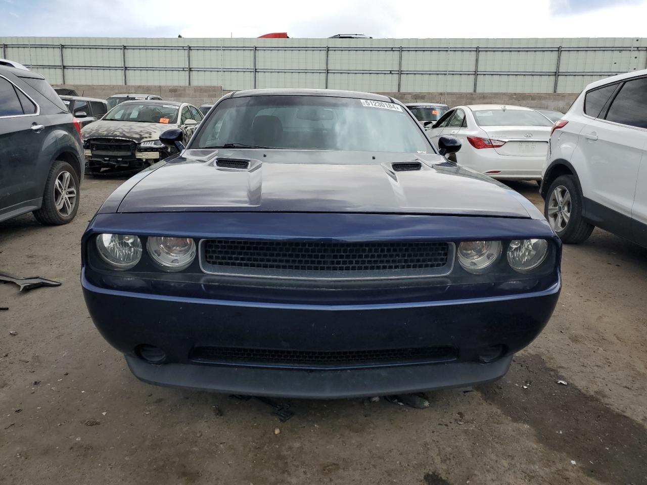 2014 Dodge Challenger Sxt - zdjęcie 5