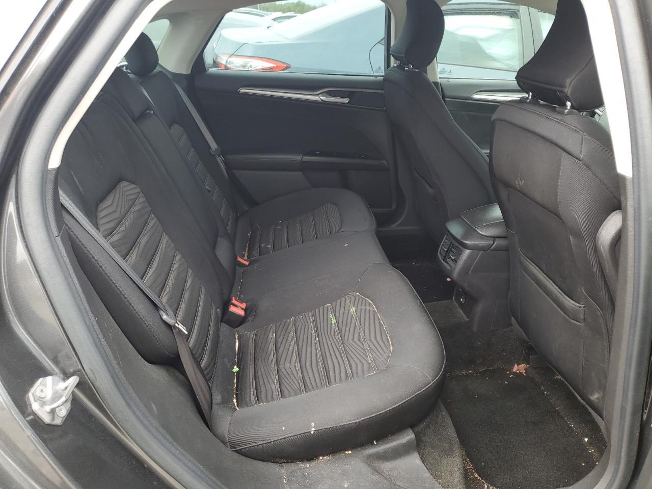 2016 Ford Fusion Se - zdjęcie 10