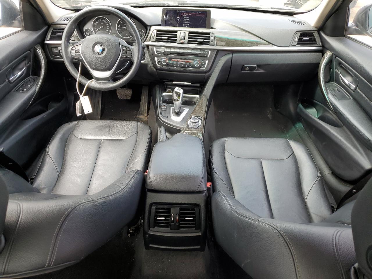 2013 BMW 320 I xDrive - zdjęcie 15