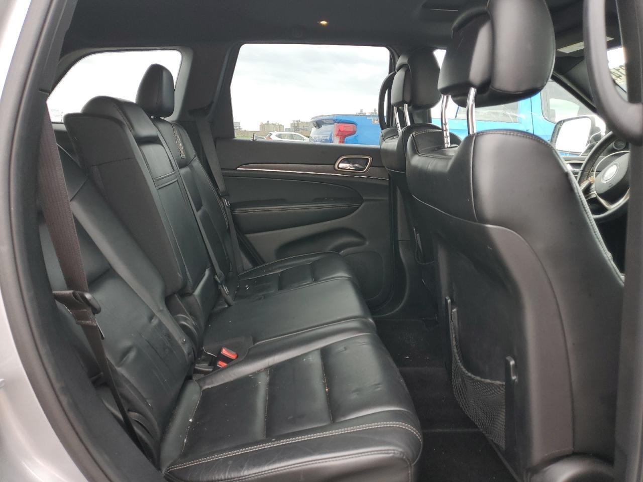 2017 Jeep Grand Cherokee - zdjęcie 11