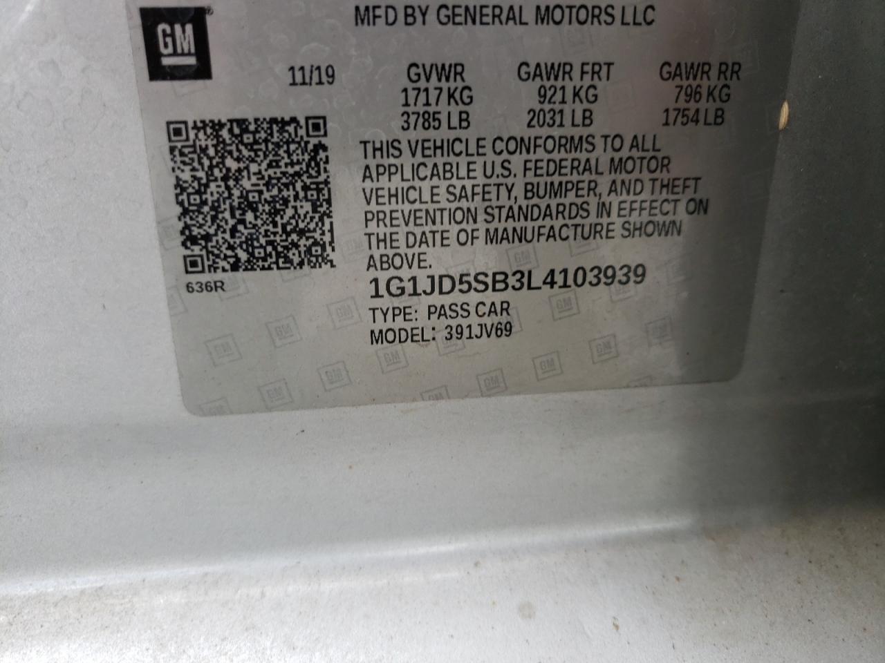 2020 Chevrolet Sonic Lt - zdjęcie 13