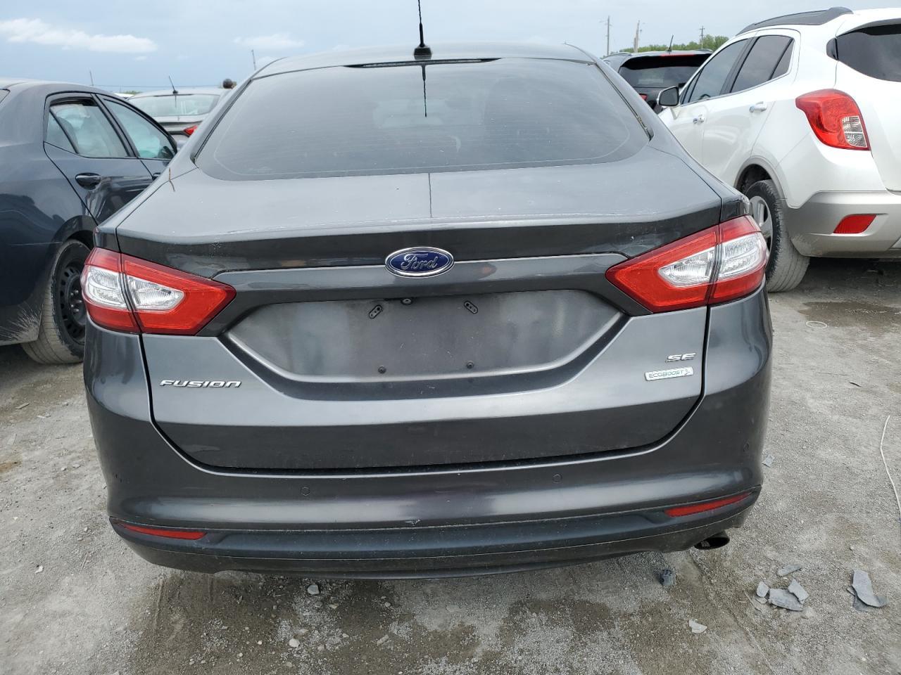 2016 Ford Fusion Se - zdjęcie 6