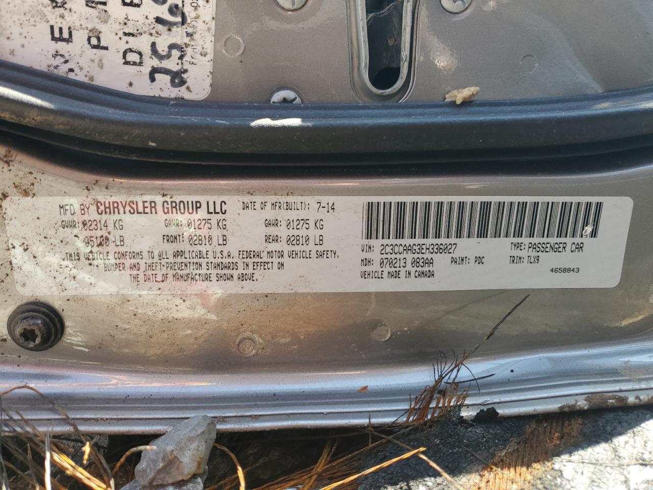 2014 Chrysler 300 - zdjęcie 13