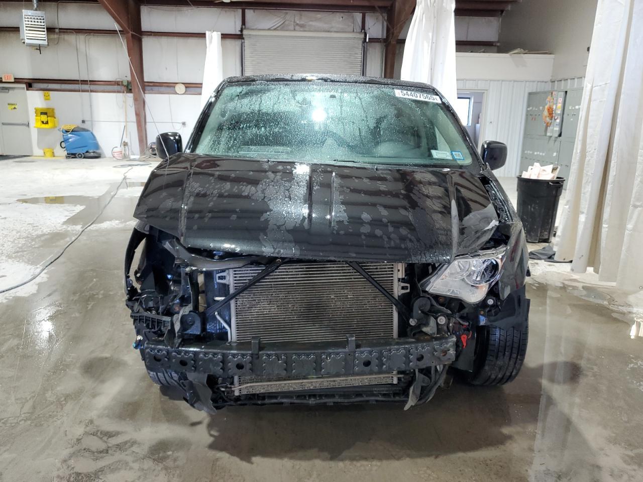 2013 Dodge Caravan - zdjęcie 5