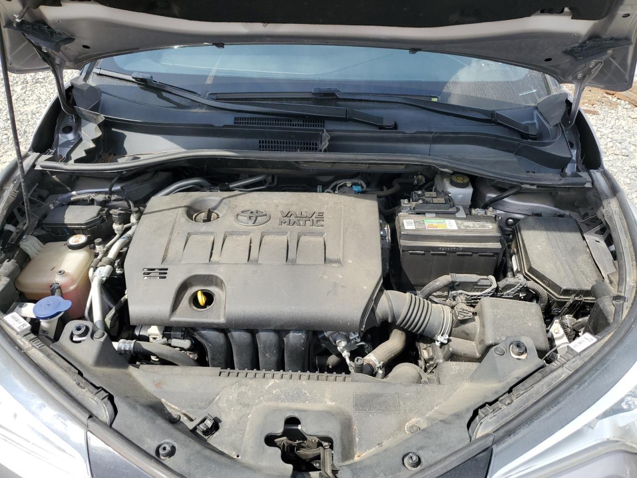 2019 Toyota C-Hr Xle - zdjęcie 12