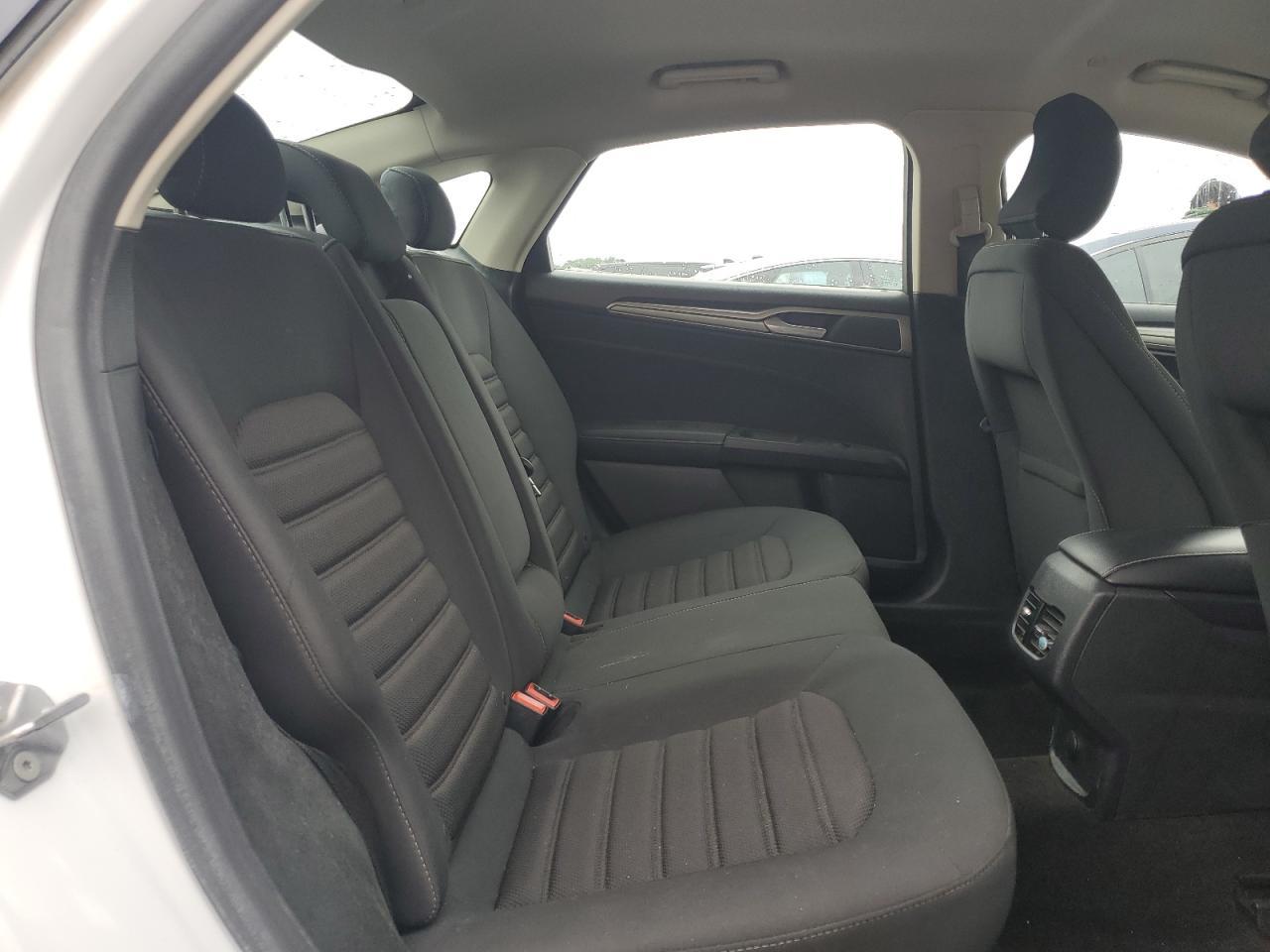 2019 Ford Fusion Se - zdjęcie 10