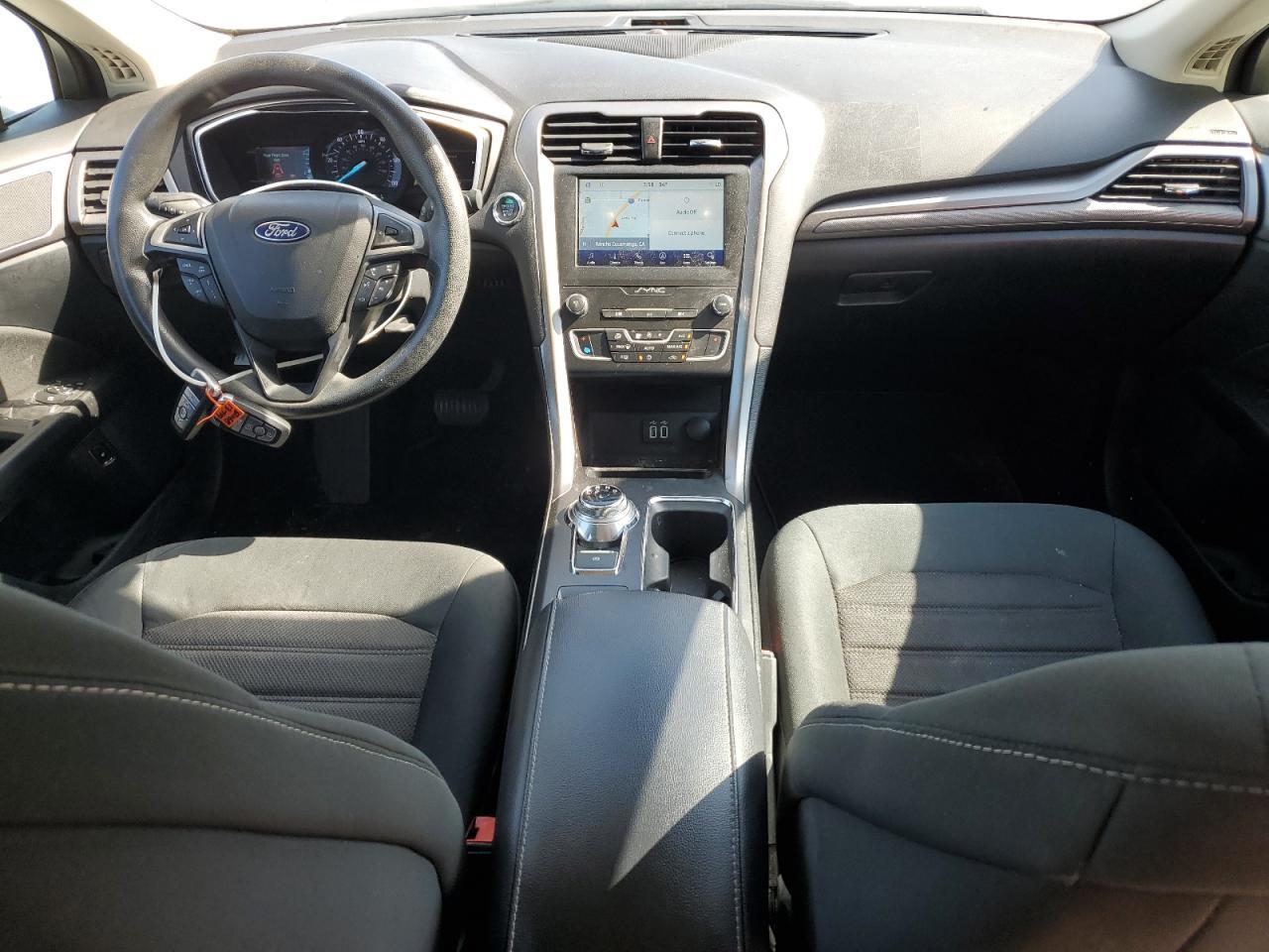 2019 Ford Fusion Se - zdjęcie 8