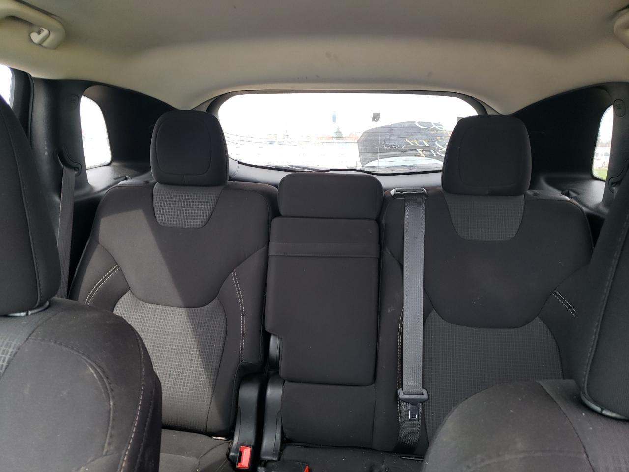 2016 Jeep Cherokee Latitude - zdjęcie 10