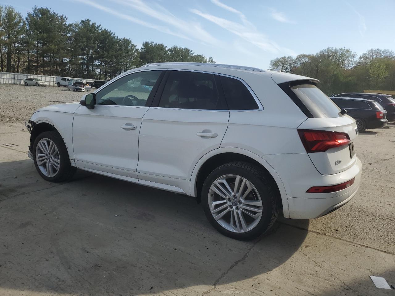 2018 Audi Q5 Premium Plus - zdjęcie 2