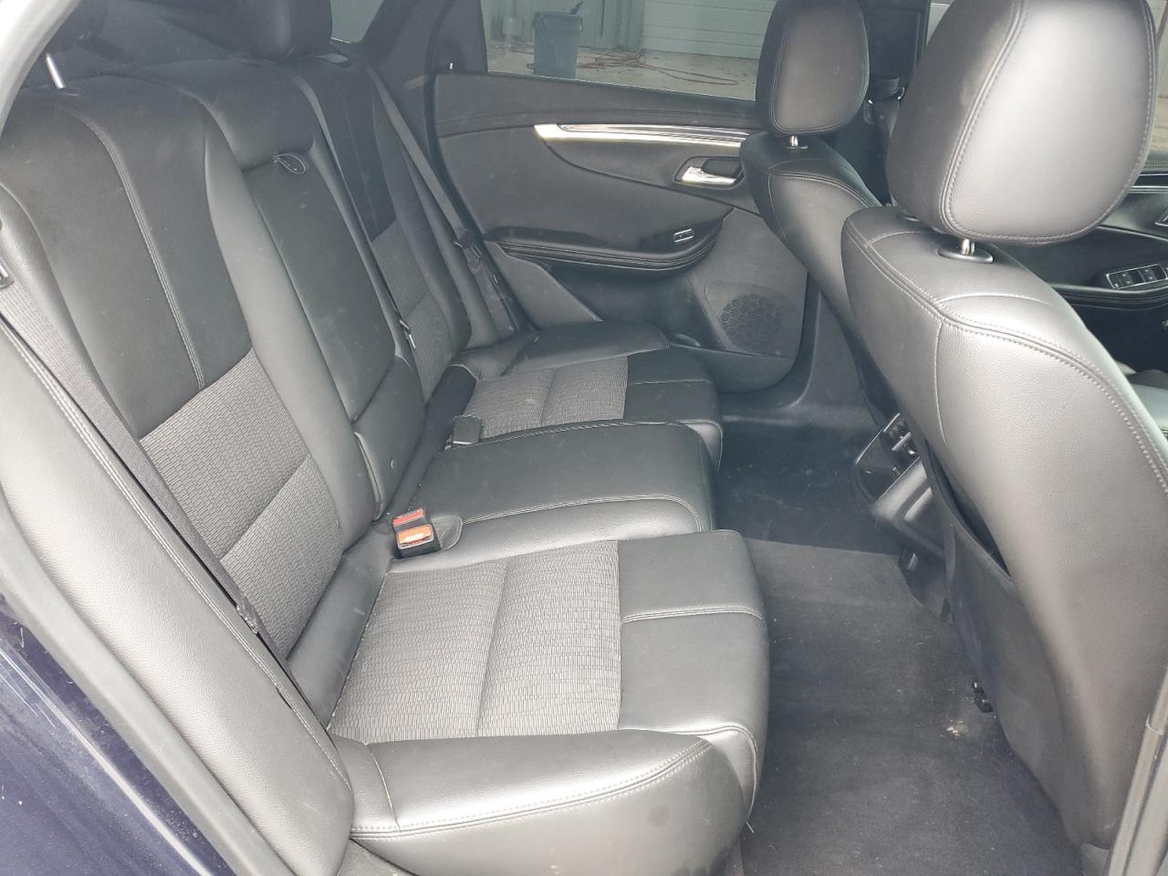 2018 Chevrolet Impala Lt - zdjęcie 10