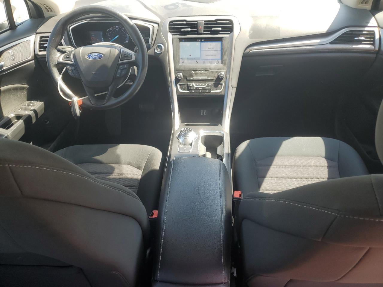 2019 Ford Fusion Se - zdjęcie 8